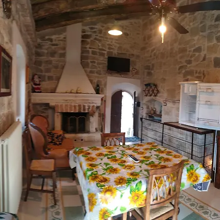 Poesia D'abruzzo 別荘 カラマーニコ・テルメ